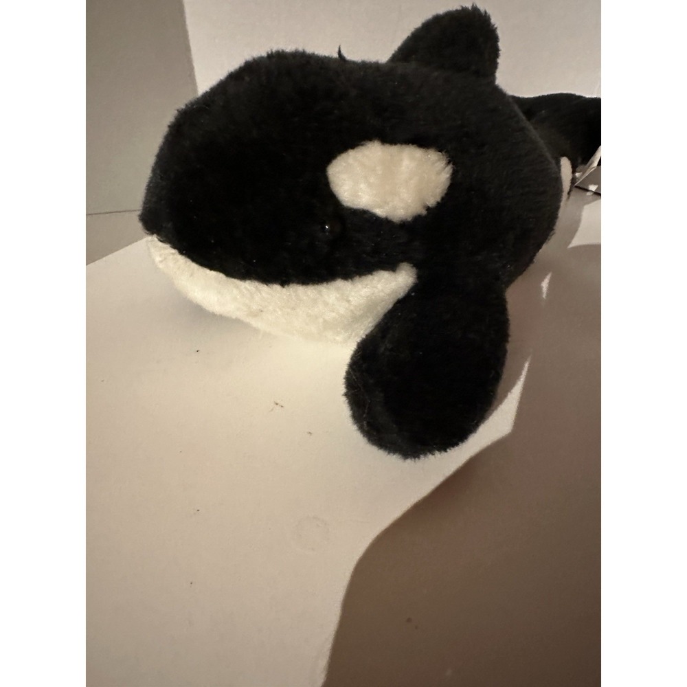 Sea World Vintage 13 Shamu Orca Killer Whale Plush Collectible Stuffed Animal